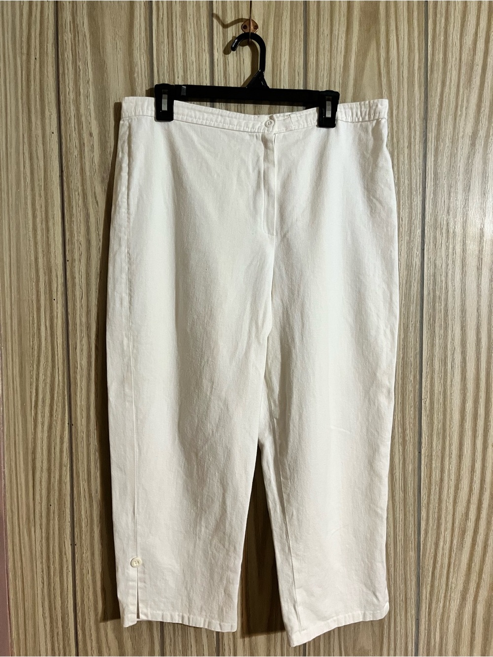 White High Waisted Denim Capri Pants Slit Button Hem XL 34